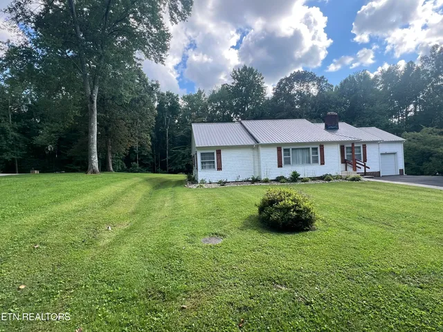 $294,000 | 342 Vine Avenue, Oneida, TN 37841