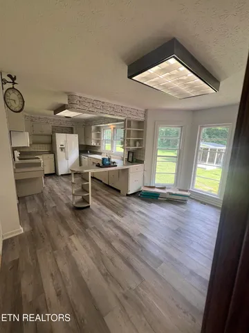 $294,000 | 342 Vine Avenue, Oneida, TN 37841