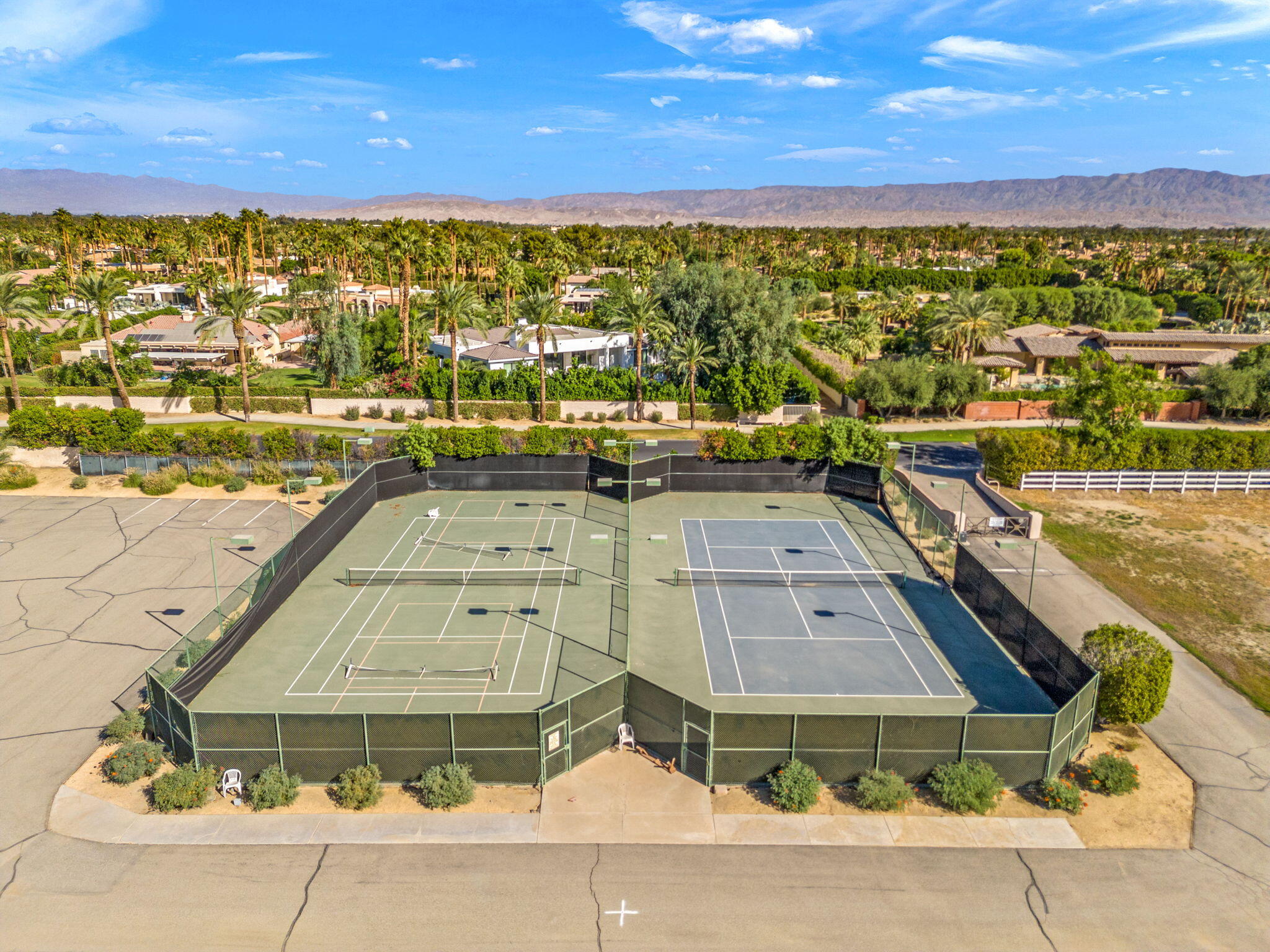 72549 Clancy Lane Rancho Mirage, CA 92270 - Photo 18 of 19 a view of a city