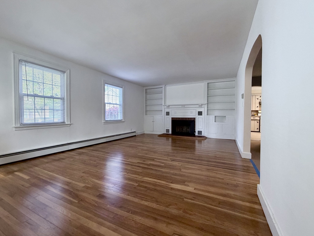 33 Highland Street Webster, MA 01570 - Photo 12 of 42