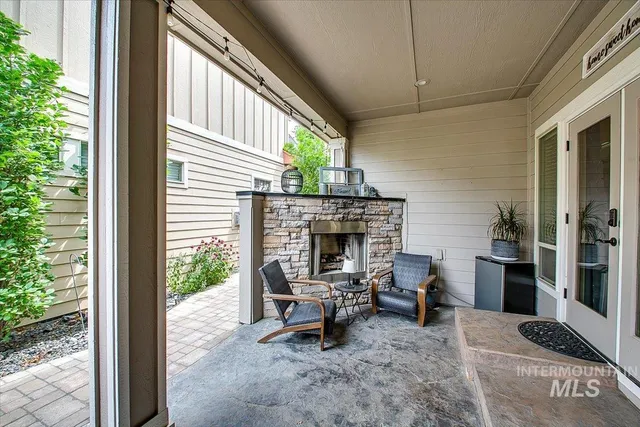 $514,900 | 1064 West Stanhope Street, Meridian, ID 83646