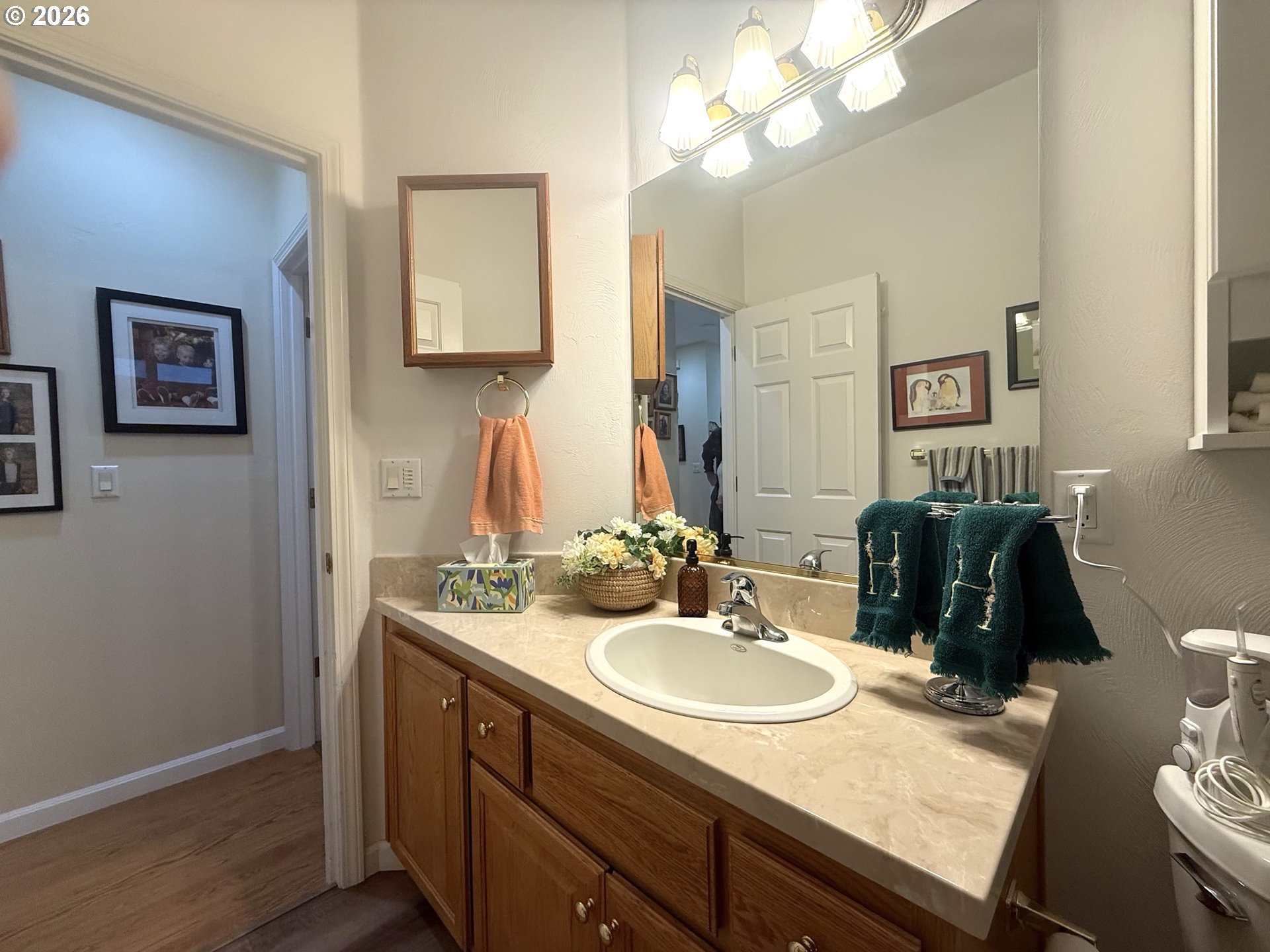 1505 Canal Street Springfield, OR 97477 - Photo 26 of 32 Bathroom