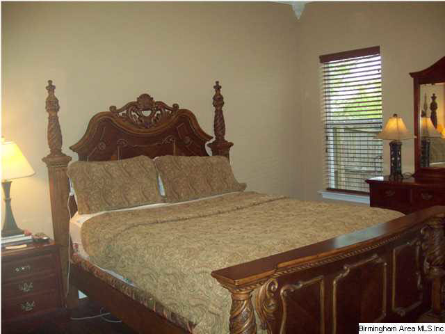 183 Highview Cove Pelham, AL 35124 - Photo 12 of 24