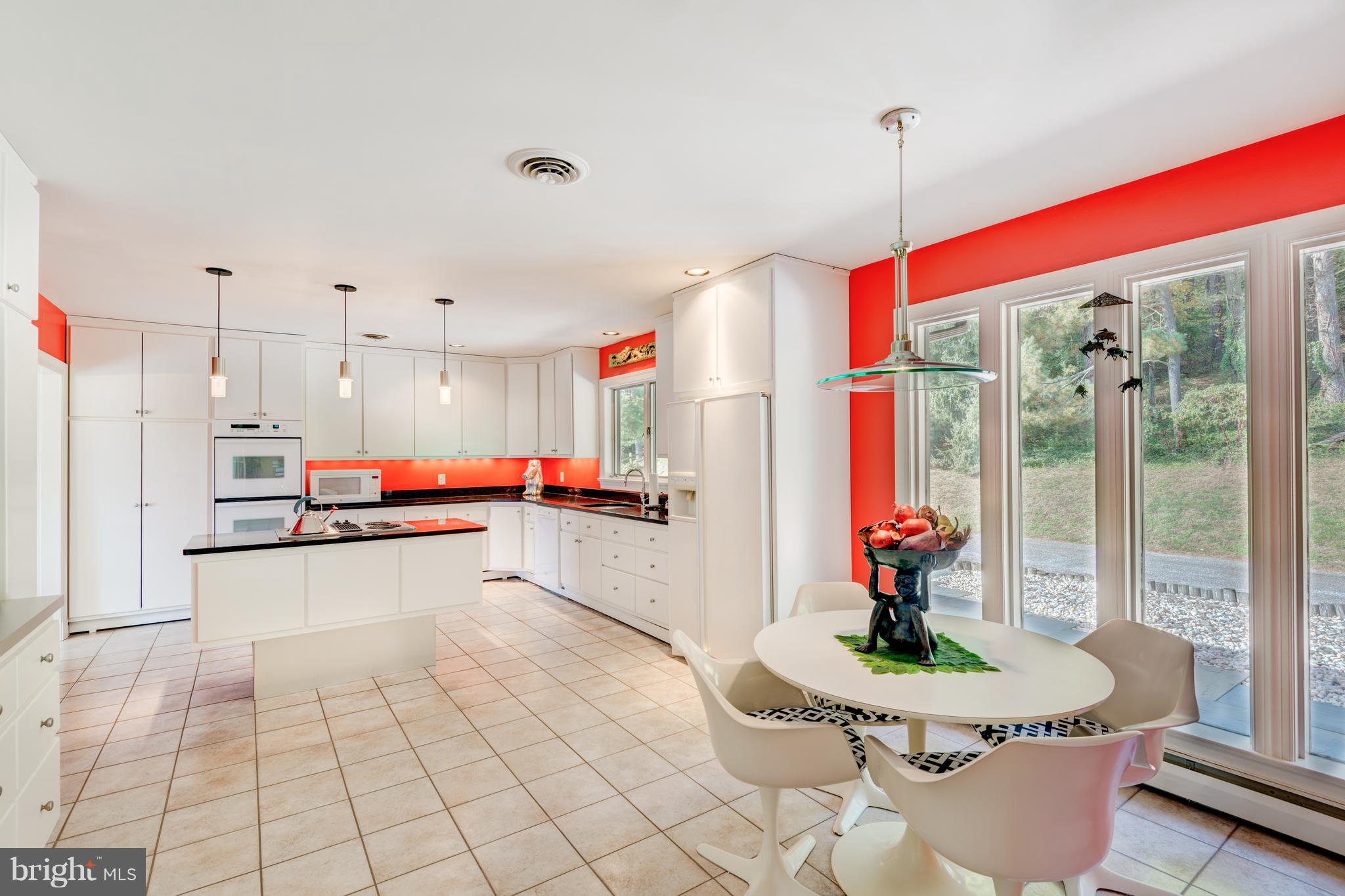 1120 Silver Run Valley Road Westminster, MD 21158 - Photo 11 of 38 Spacious kitchen,lots of room to entertain.