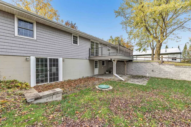 $450,000 | N2304 Highway 55, Pulaski, WI 54162