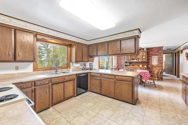 $450,000 | N2304 Highway 55, Pulaski, WI 54162