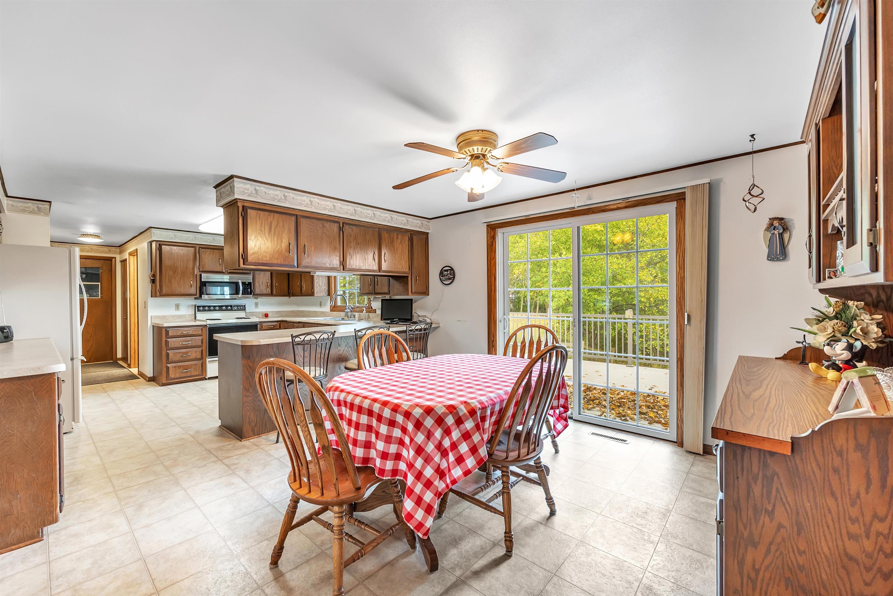 N2304 Highway 55 Pulaski, WI 54162 - Photo 10 of 30