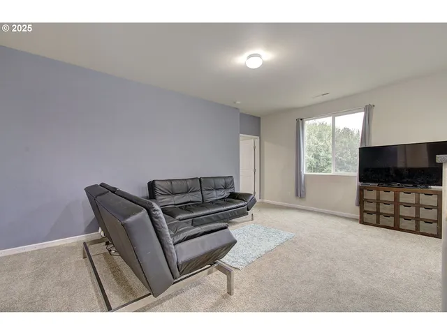 $425,000 | 336 York Street, Woodland, WA 98674