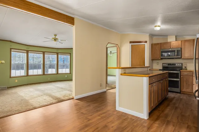 $315,000 | 45 Oak Drive, North Hampton, NH 03862