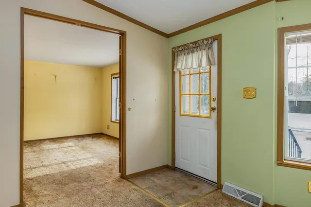 $315,000 | 45 Oak Drive, North Hampton, NH 03862