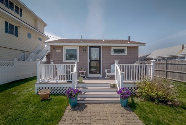 36 Reservation Road Fairhaven, MA 02719 - Photo 1 of 19 Gallery Image 1