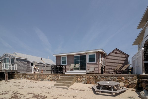 36 Reservation Road Fairhaven, MA 02719 - Photo 3 of 19 Gallery Image 3