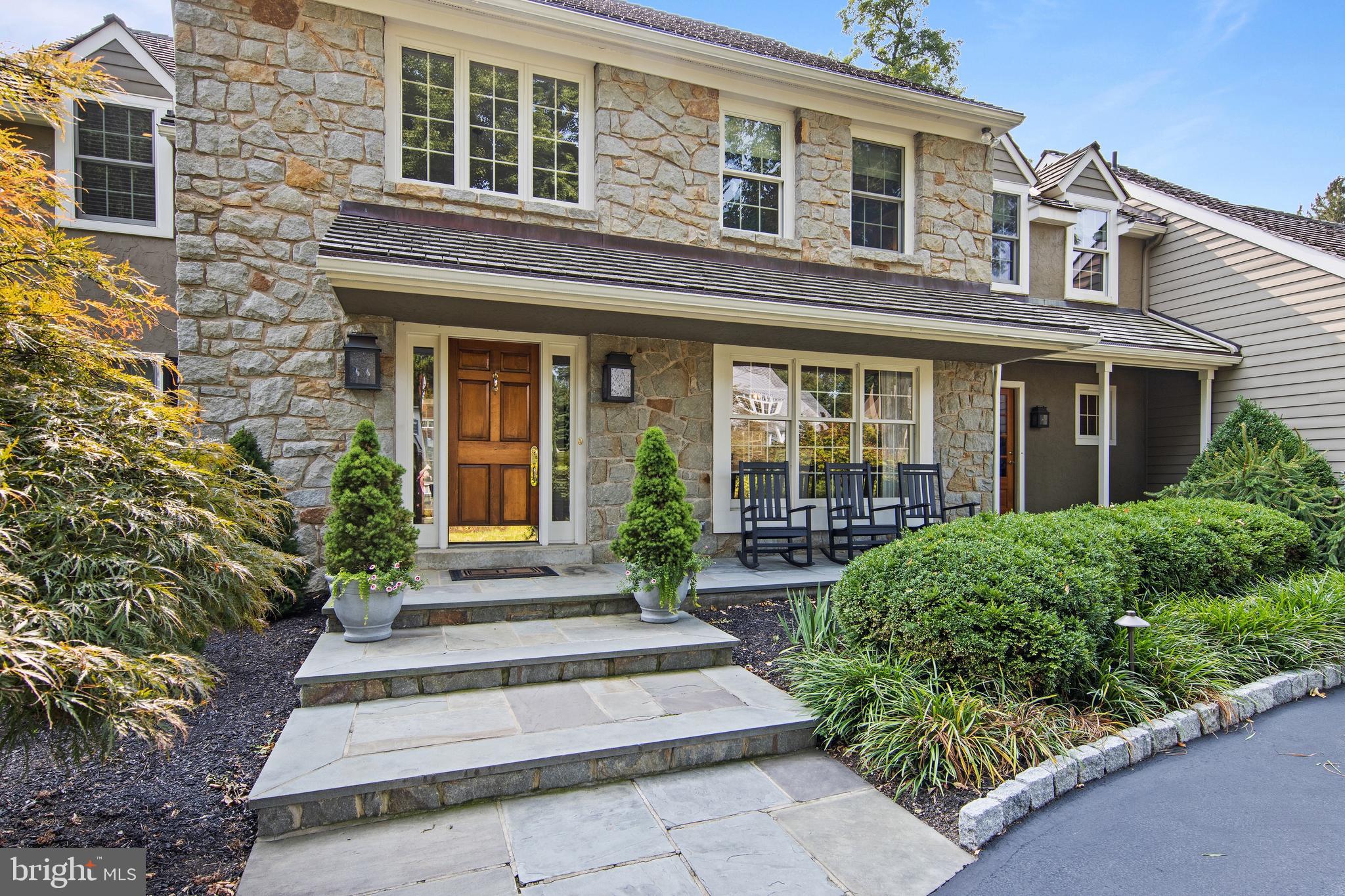 231 Ravenscliff Road Wayne, PA 19087 - Photo 4 of 71 Stone Farmhouse with lots of upgrades