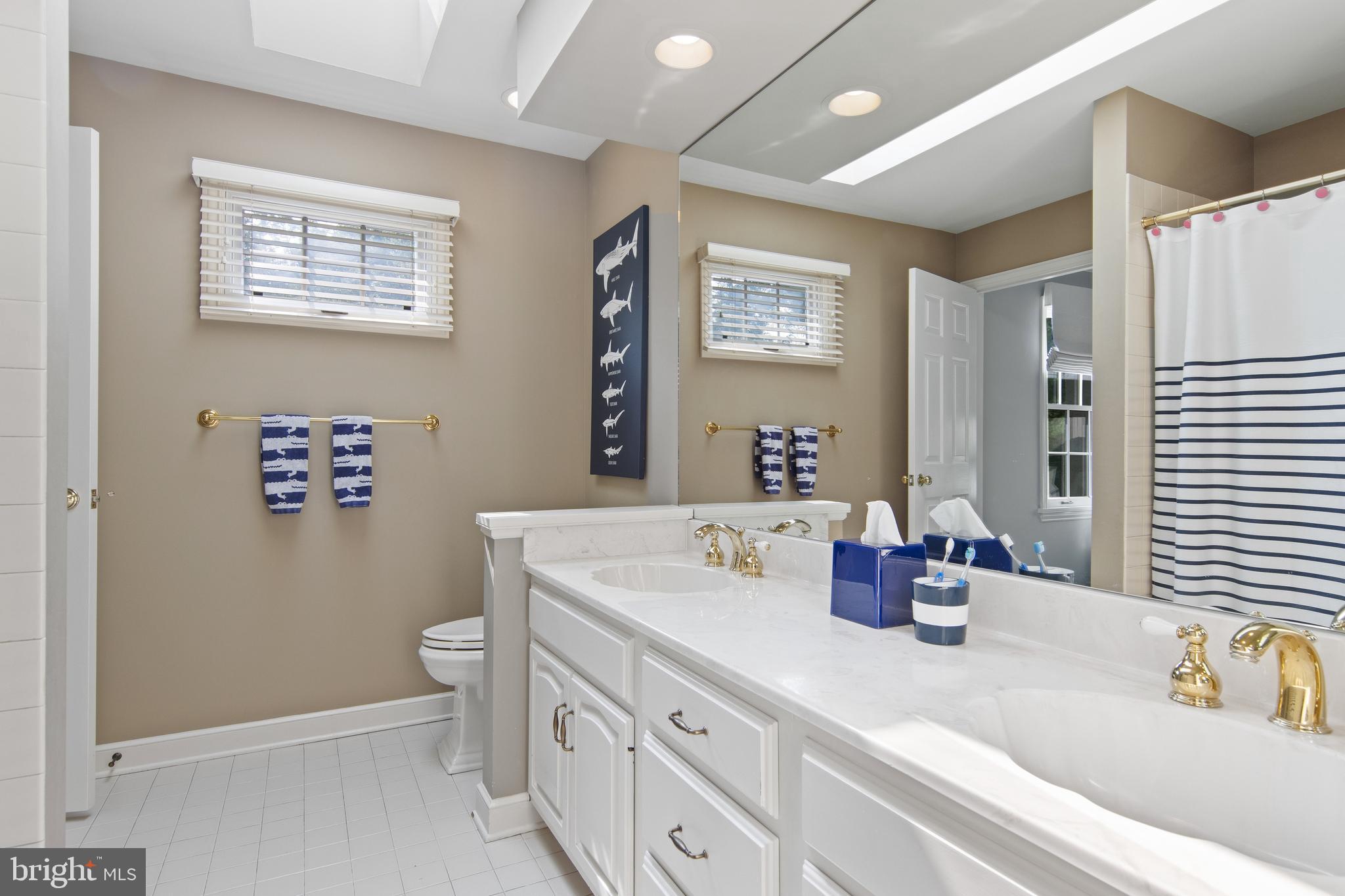 231 Ravenscliff Road Wayne, PA 19087 - Photo 56 of 71 Full Hall Bath #3