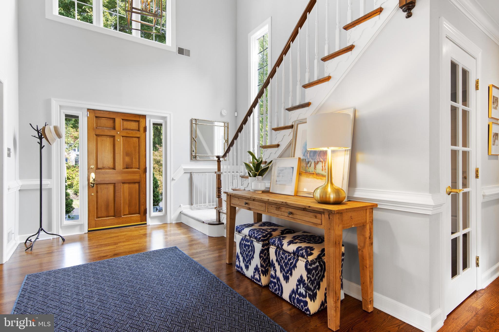 231 Ravenscliff Road Wayne, PA 19087 - Photo 6 of 71 Grand 2-story Entrance Hall