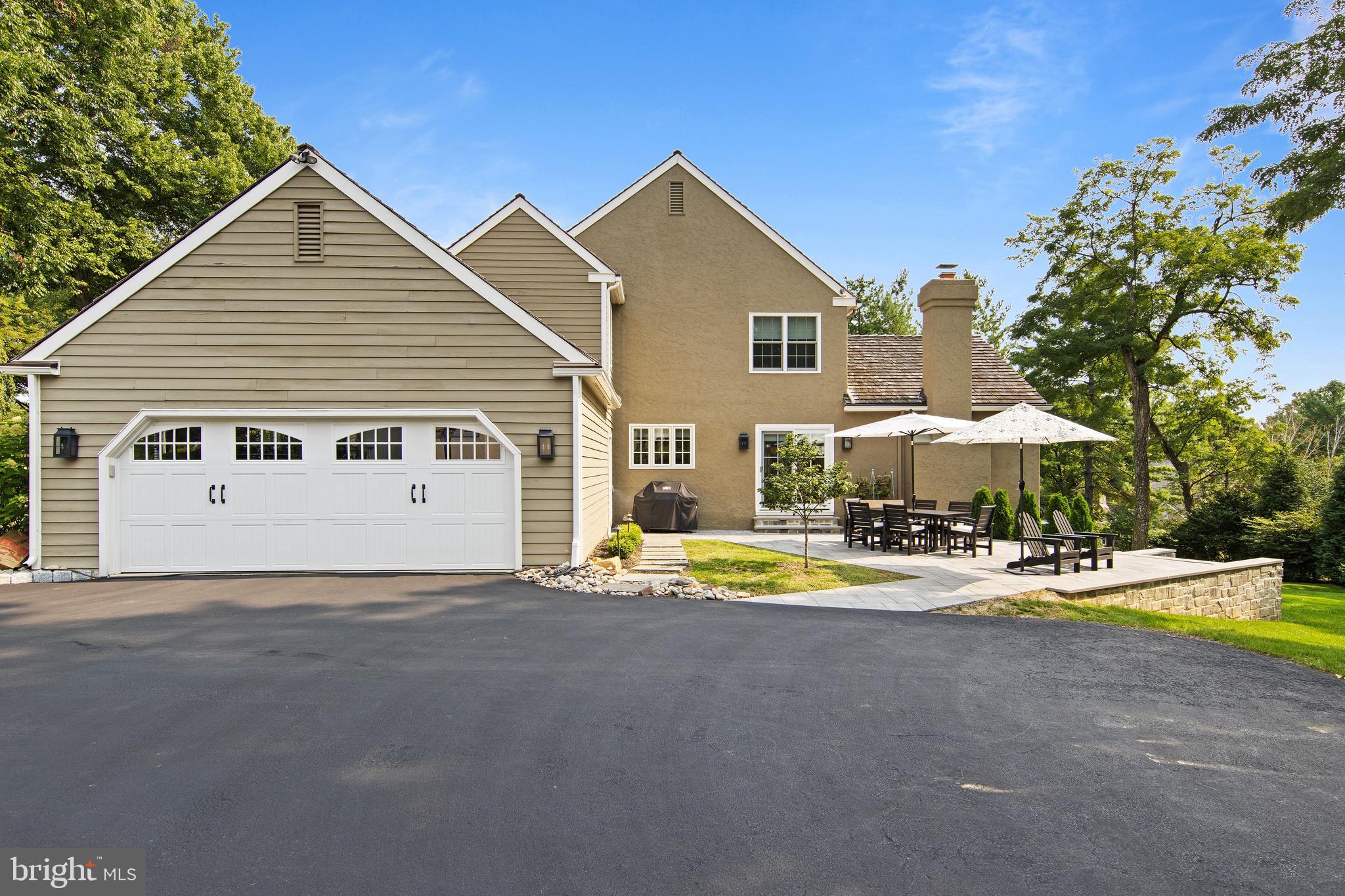 231 Ravenscliff Road Wayne, PA 19087 - Photo 69 of 71 Oversized 2-Car Garage