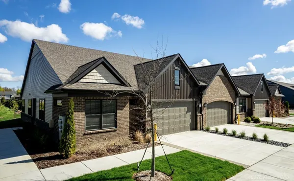 $3,600 | 920 Heritage Drive, Bloomfield Hills, MI 48304