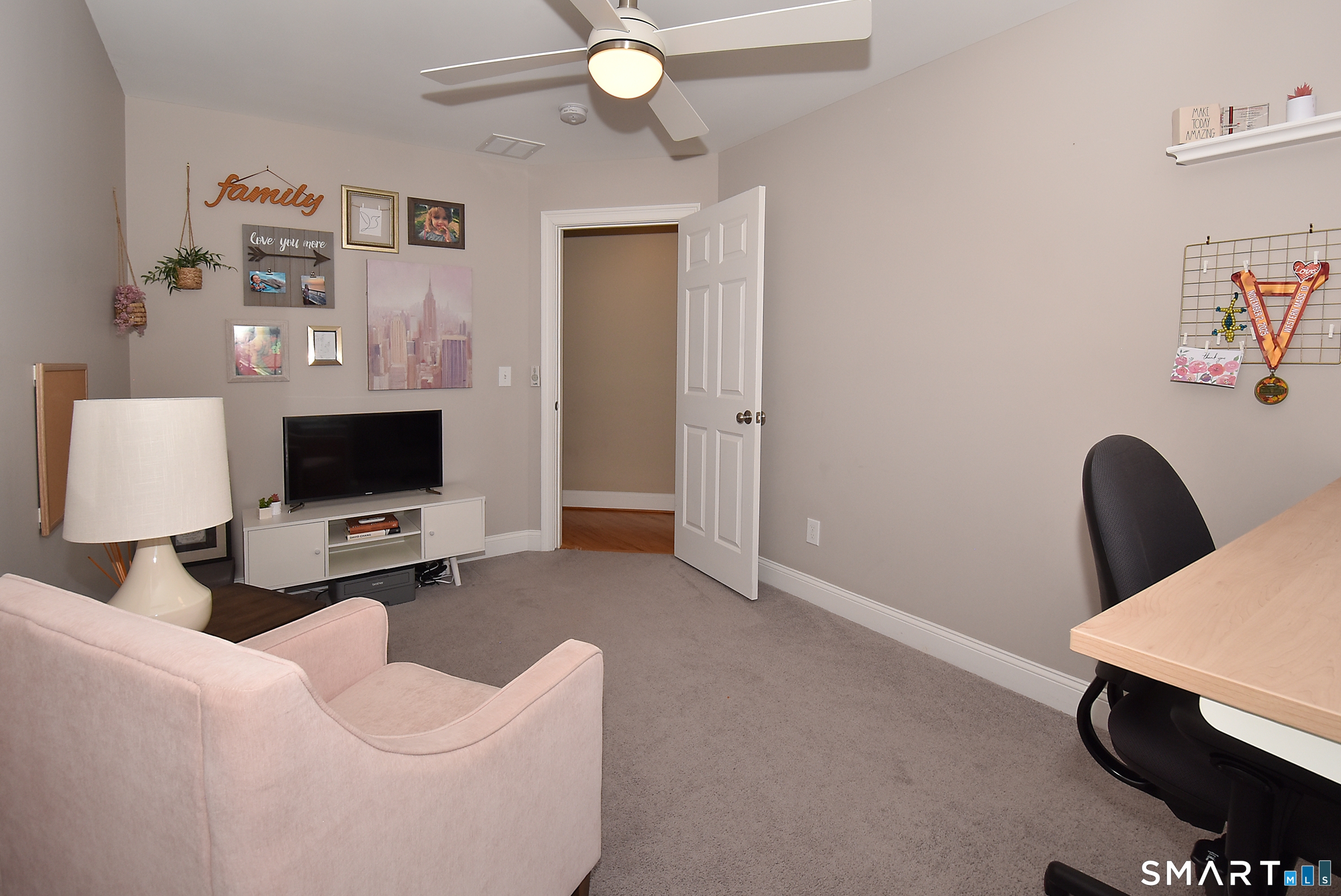 151 Longview Drive Manchester, CT 06040 - Photo 31 of 40