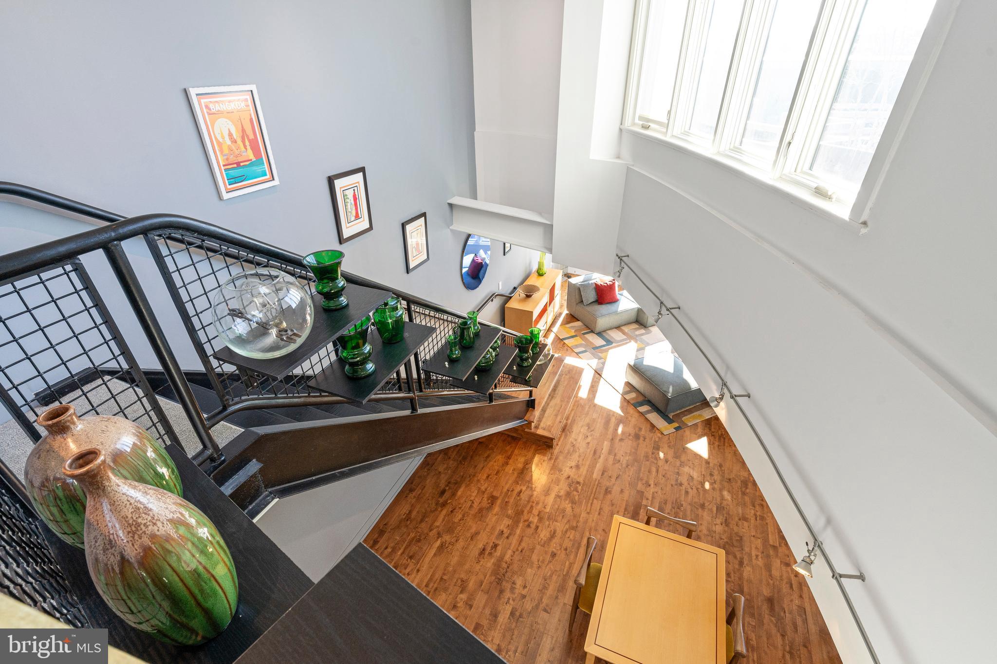 1700 Kalorama Road Northwest, Unit PH502 Washington, DC 20009 - Photo 34 of 50 a view of a hardwood floor