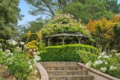 $1,900,000 | 780 Calabasas Road, Watsonville, CA 95076