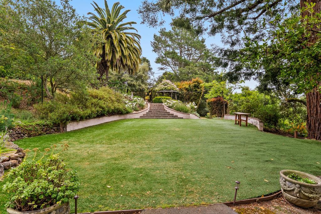 780 Calabasas Road Watsonville, CA 95076 - Photo 41 of 54