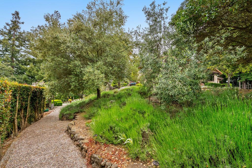 780 Calabasas Road Watsonville, CA 95076 - Photo 48 of 54