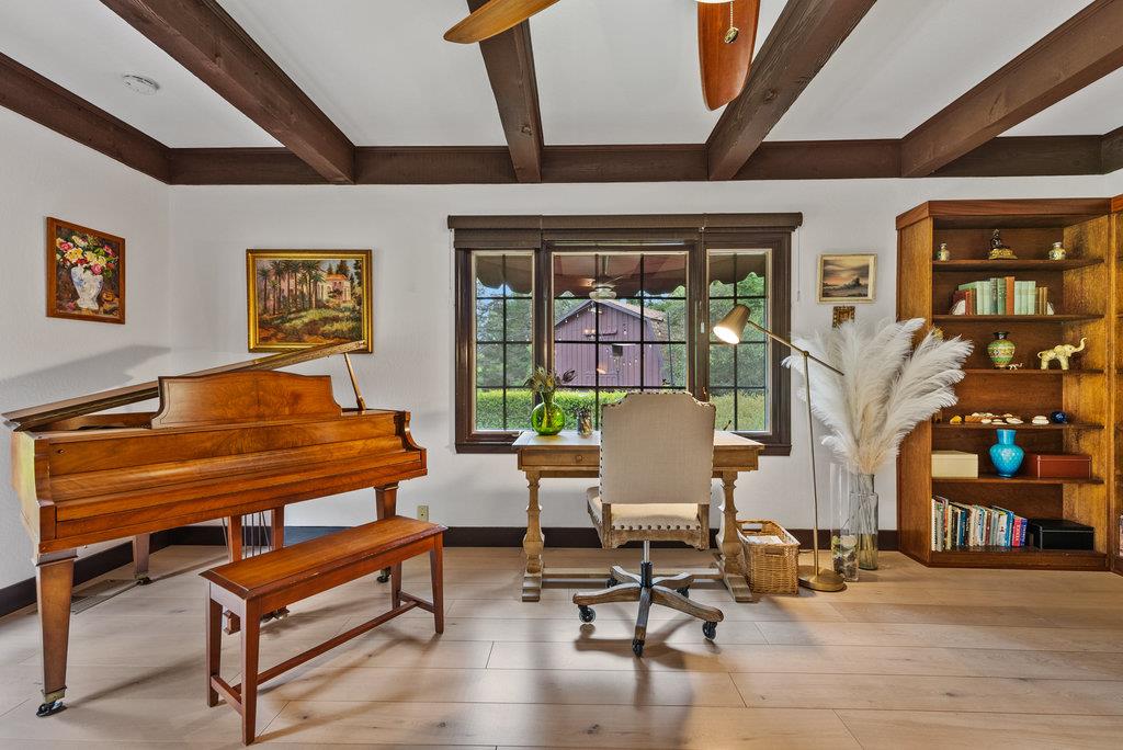 780 Calabasas Road Watsonville, CA 95076 - Photo 9 of 54