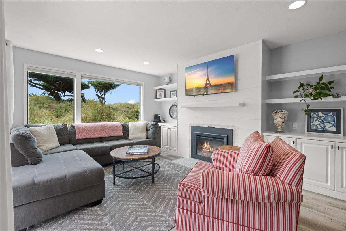 101 Shell Road, Unit 104 Watsonville, CA 95076 - Photo 1 of 1 Gallery Image 1