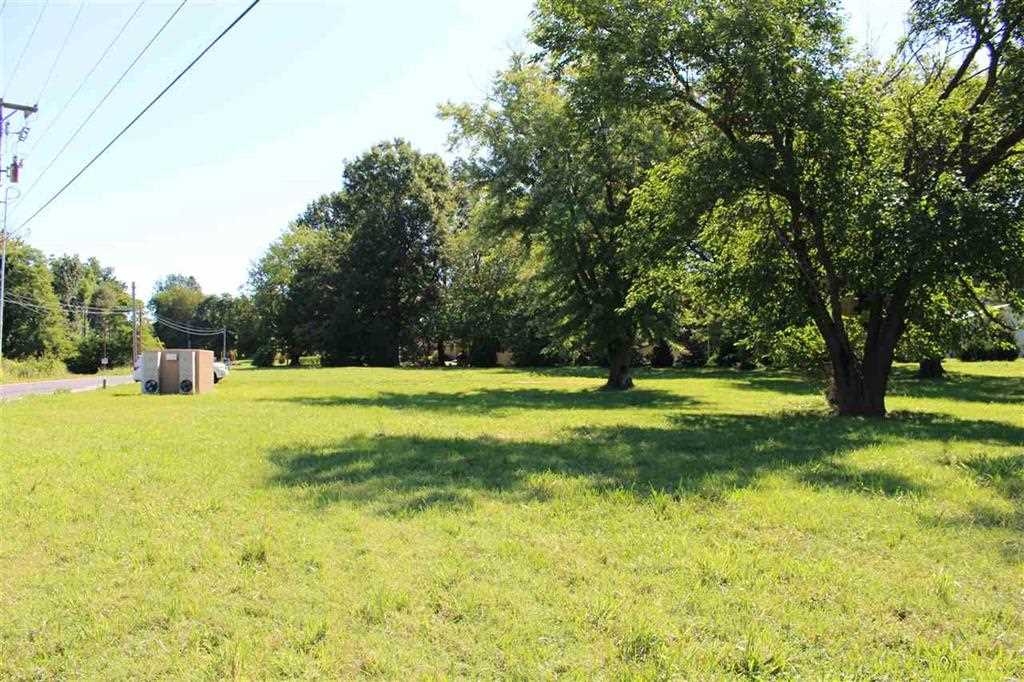 6933 Sharon Road Newburgh, IN 47630 - Photo 3 of 17 Gallery Image 3