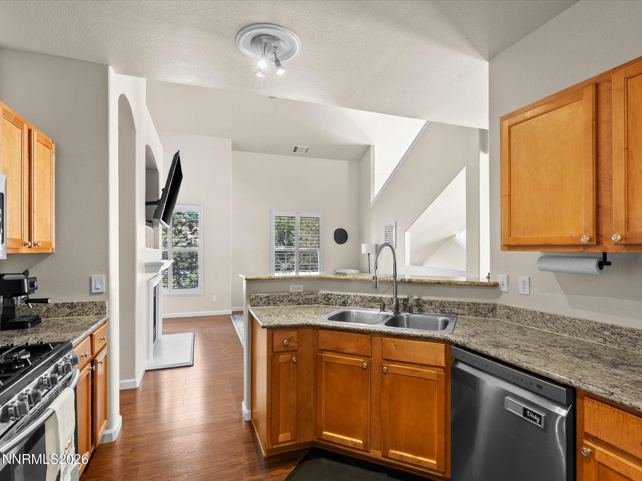 18-9050 Double R Blvd Unit 1421-117