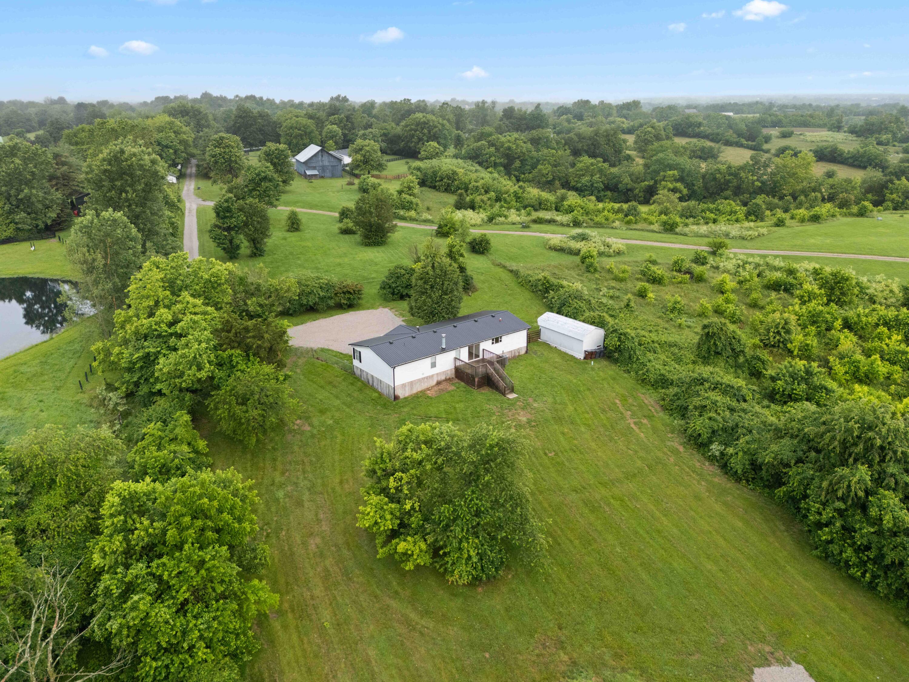 148 Caleast Road Richmond, KY 40475 - Photo 42 of 46 148 caleast Rd.-53