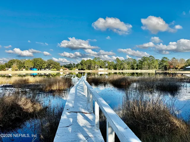 $179,000 | 146 Tyler Avenue, Interlachen, FL 32148