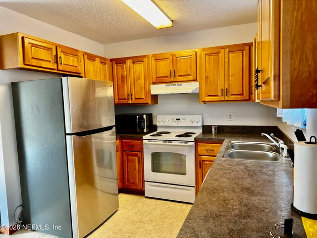 $179,000 | 146 Tyler Avenue, Interlachen, FL 32148