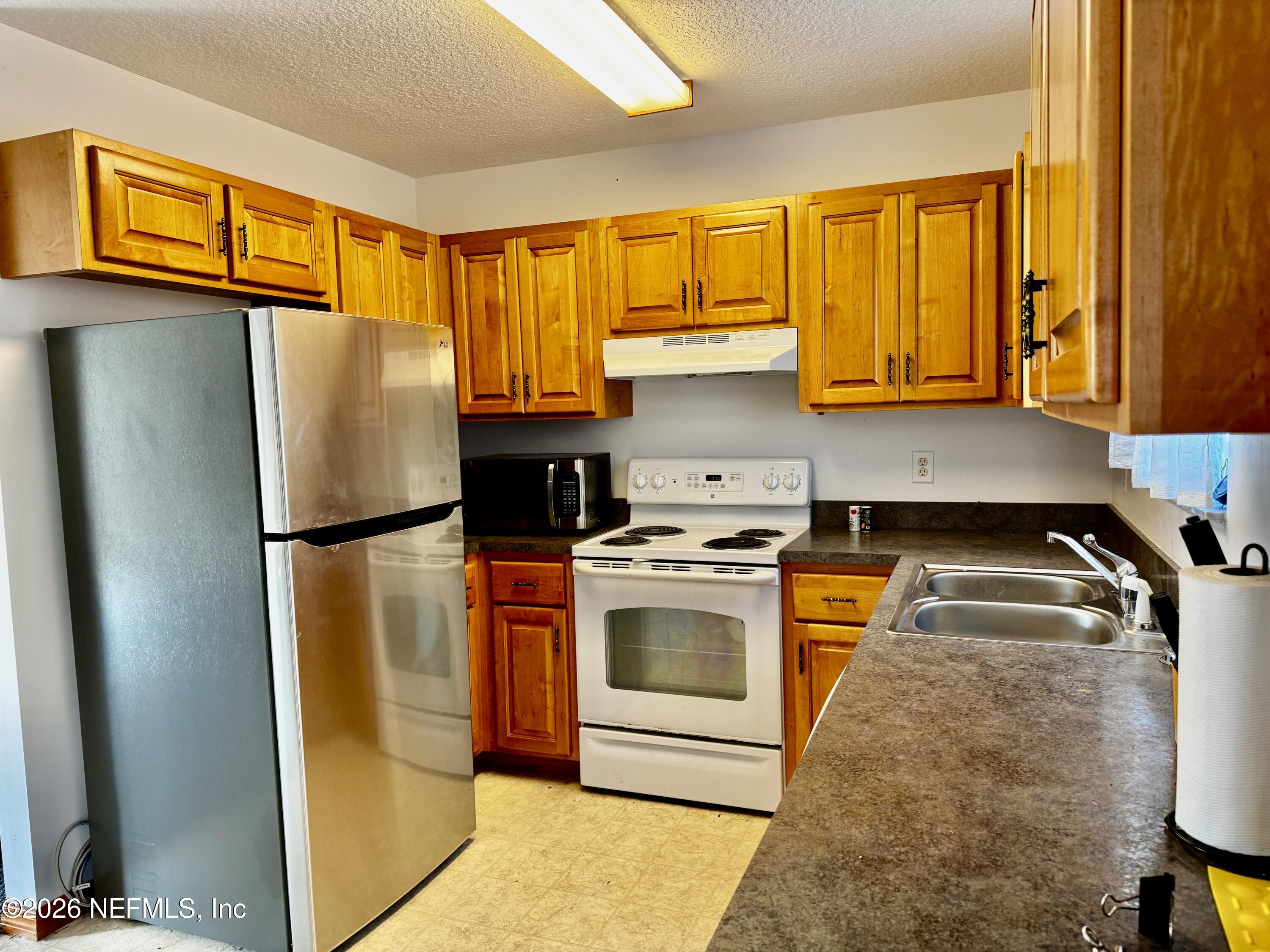 146 Tyler Avenue Interlachen, FL 32148 - Photo 9 of 19 146 Tyler Av, Interlachen, Florida