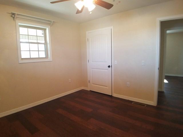 667 Low Gap Road Sparta, TN 38583 - Photo 16 of 34 Bedroom 3
