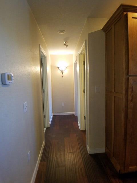 667 Low Gap Road Sparta, TN 38583 - Photo 10 of 34 Hallway