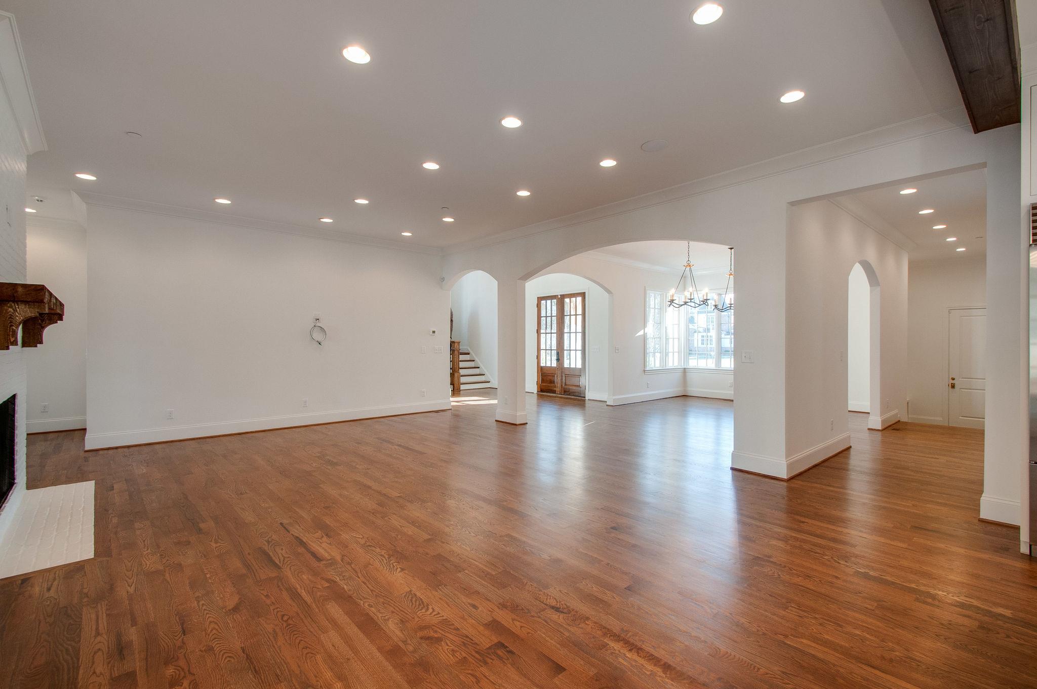 154 B Cheek Road Nashville, TN 37205 - Photo 11 of 28 Gallery Image 11