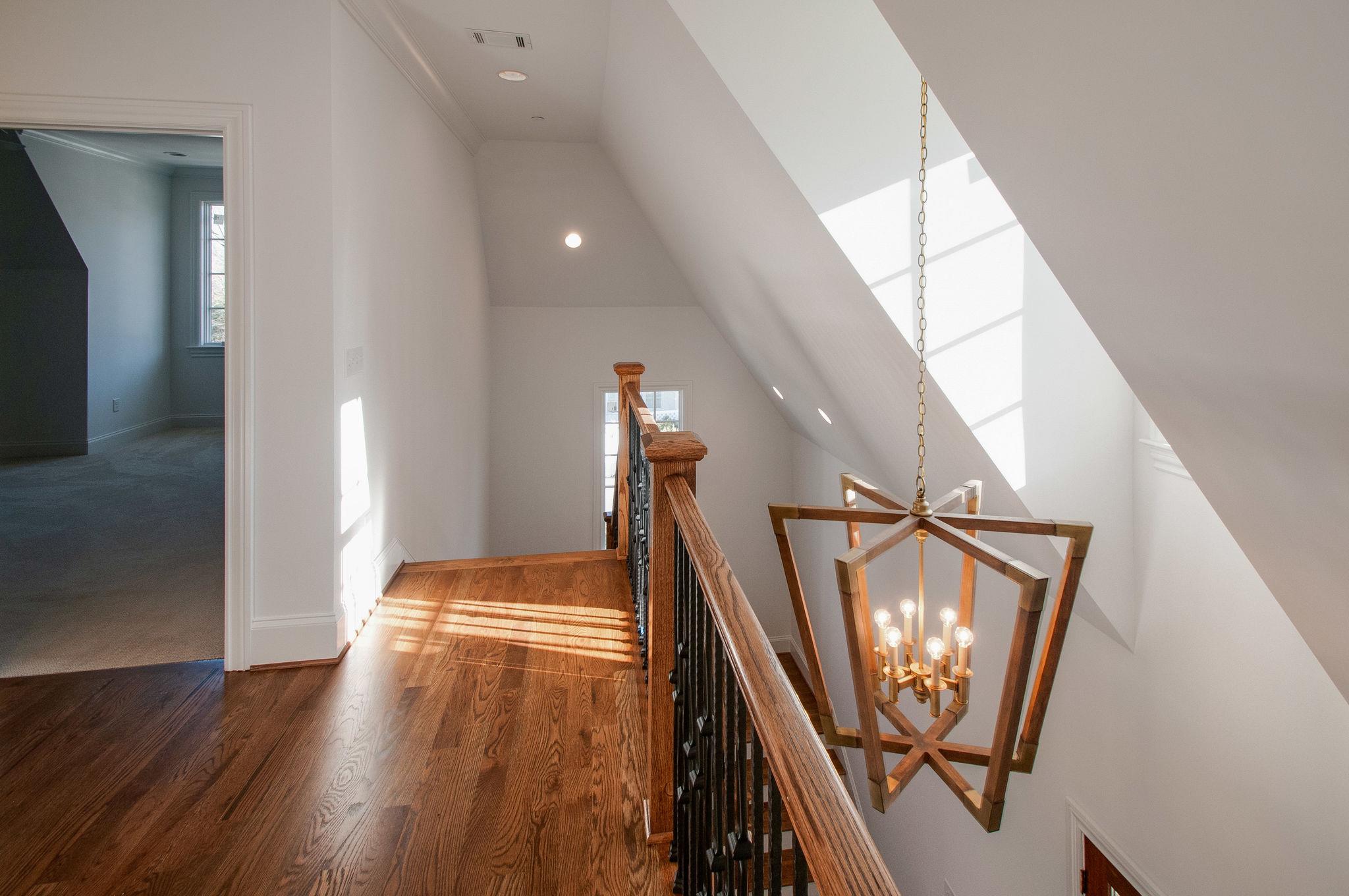154 B Cheek Road Nashville, TN 37205 - Photo 21 of 28 Gallery Image 21
