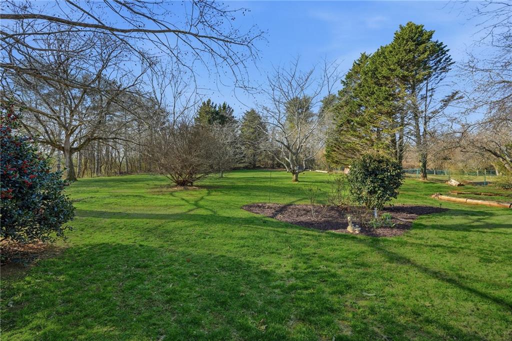 2240 McBrayer Court Cumming, GA 30028 - Photo 27 of 35 a view of a golf course