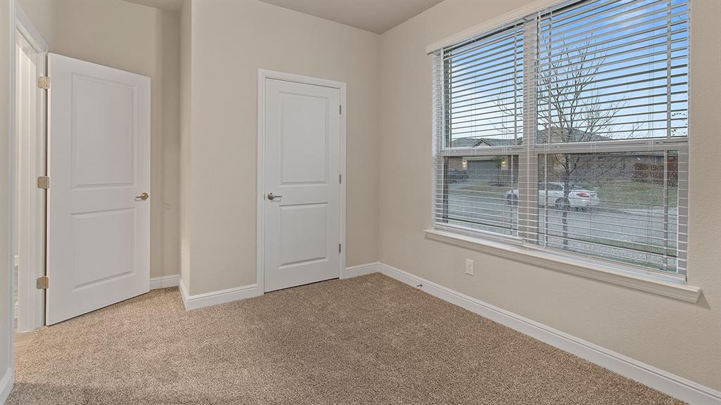 117 Ringtail Drive Rhome, TX 76078 - Photo 16 of 29