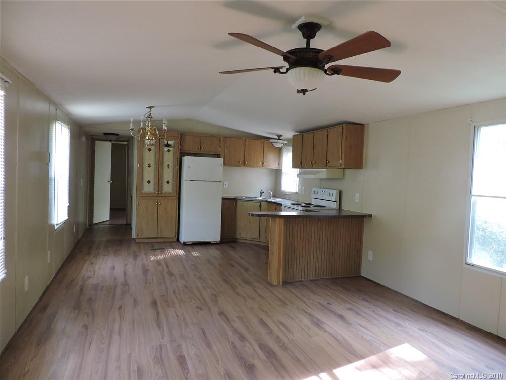 3260 Falcon Ridge Road, Unit 37 Maiden, NC 28650 - Photo 3 of 9 Gallery Image 3