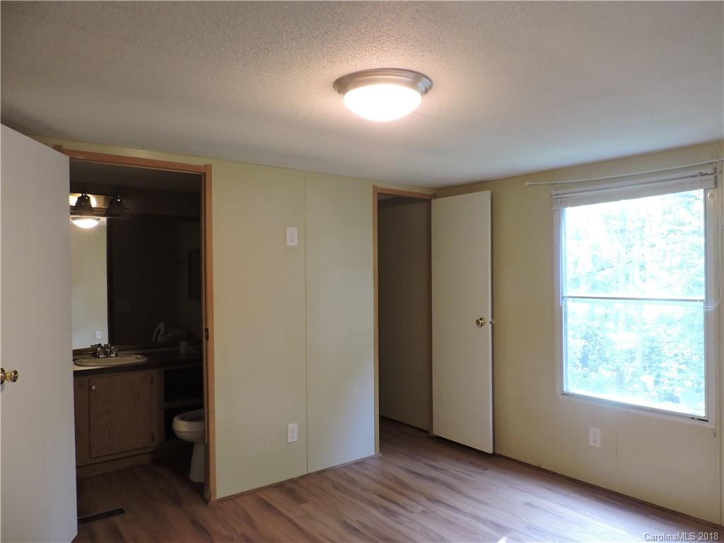 3260 Falcon Ridge Road, Unit 37 Maiden, NC 28650 - Photo 5 of 9 Gallery Image 5