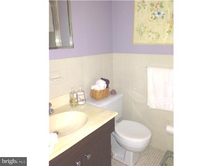 102 Llanfair Road, Unit G1 Ardmore, PA 19003 - Photo 4 of 8 Gallery Image 4