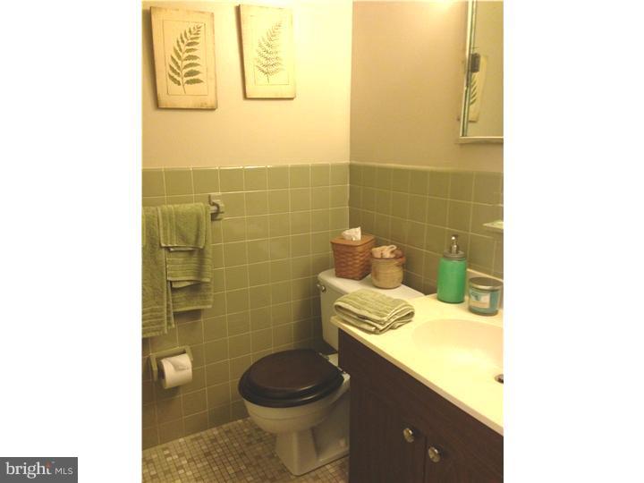 102 Llanfair Road, Unit G1 Ardmore, PA 19003 - Photo 5 of 8 Gallery Image 5