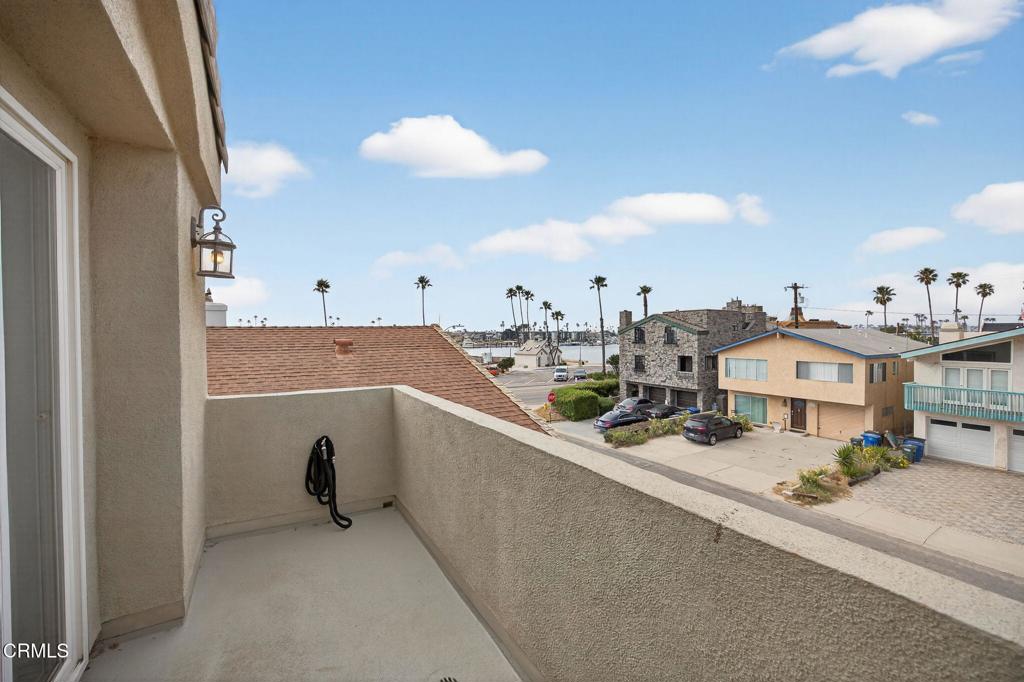 264 Hollywood Boulevard Oxnard, CA 93035 - Photo 35 of 57