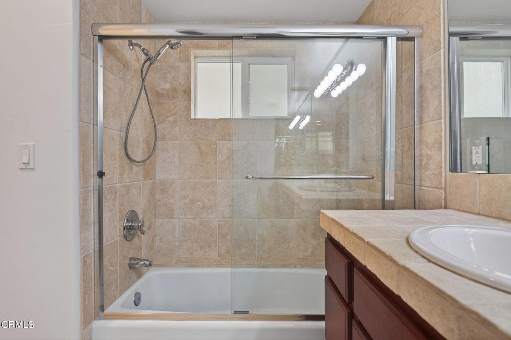 264 Hollywood Boulevard Oxnard, CA 93035 - Photo 46 of 57