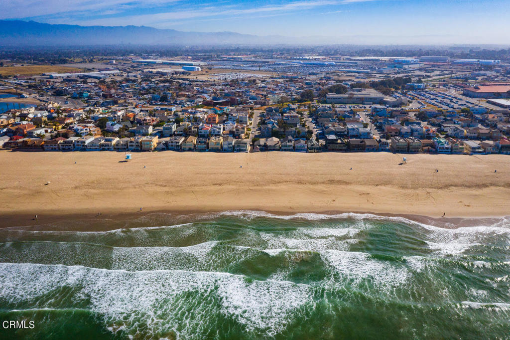 264 Hollywood Boulevard Oxnard, CA 93035 - Photo 53 of 57