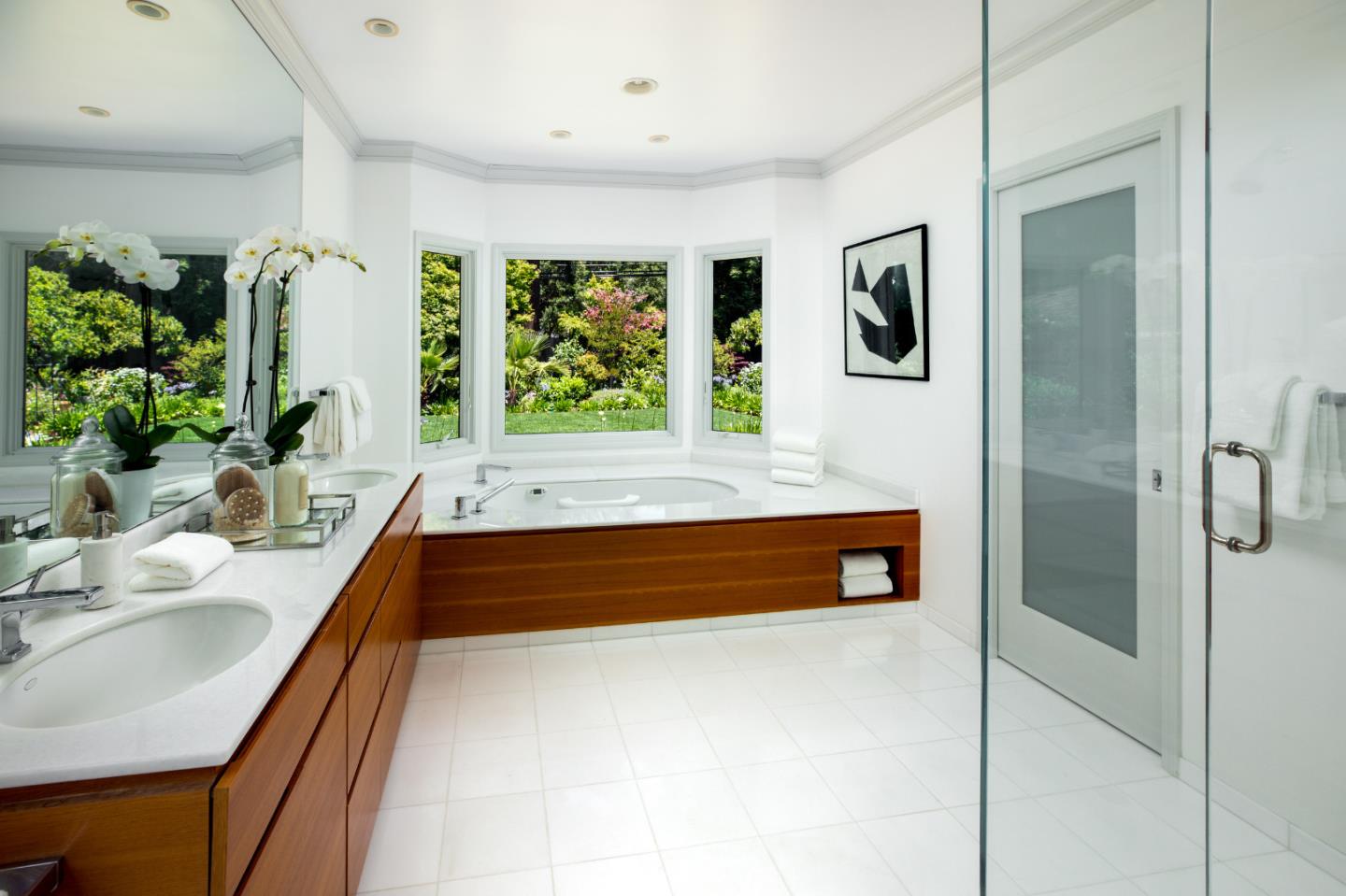 296 Greenoaks Drive Atherton, CA 94027 - Photo 16 of 21 a bathroom with a bathtub and a sink