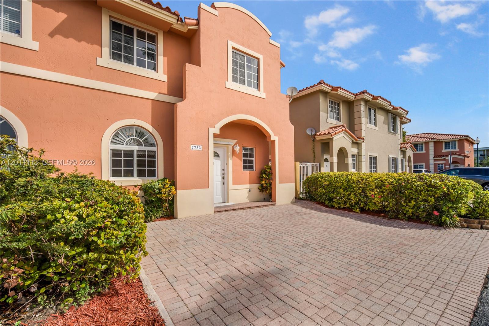 7733 Southwest 94th Lane Miami, FL 33156 - Photo 1 of 44