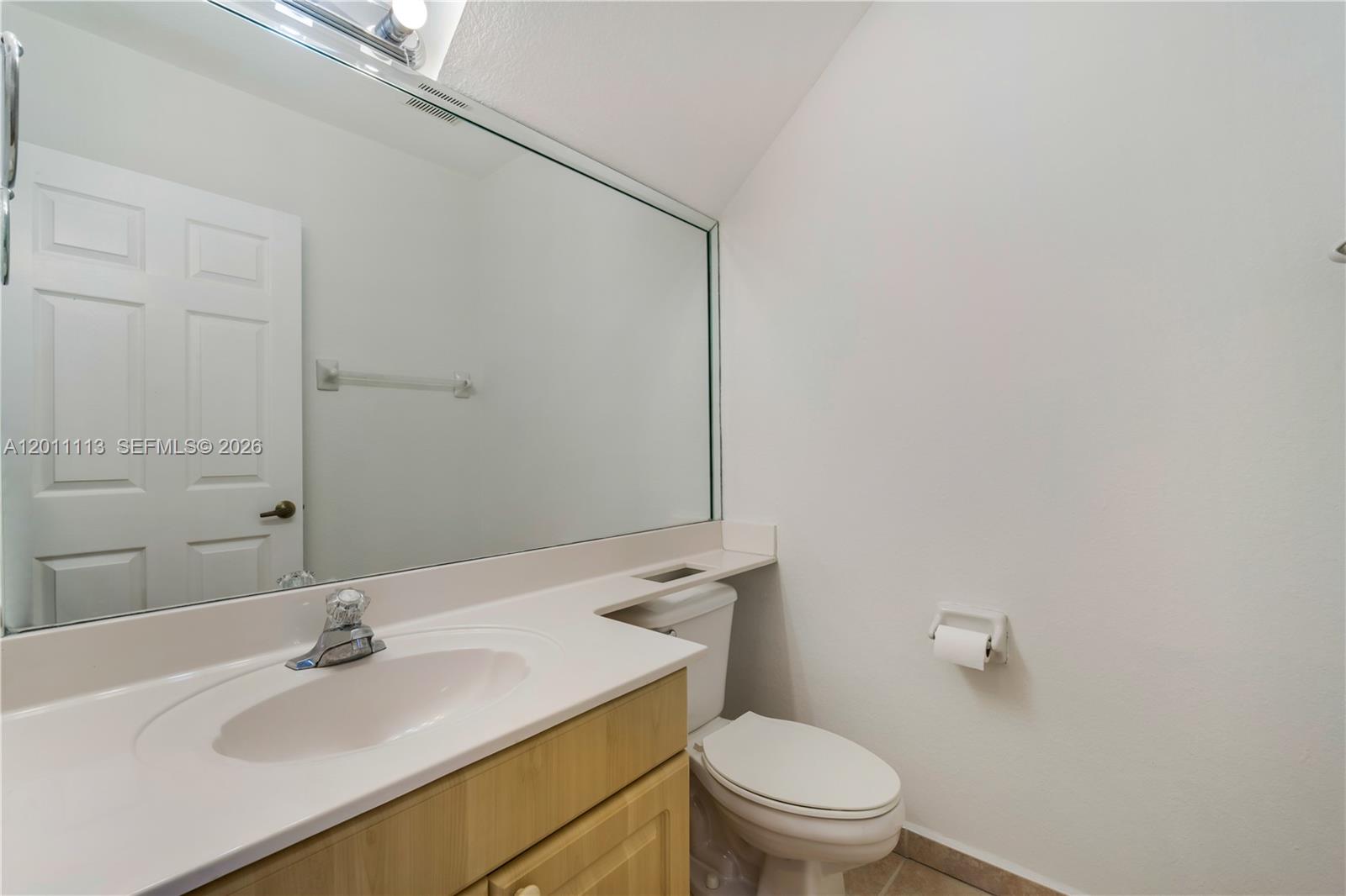 7733 Southwest 94th Lane Miami, FL 33156 - Photo 14 of 44